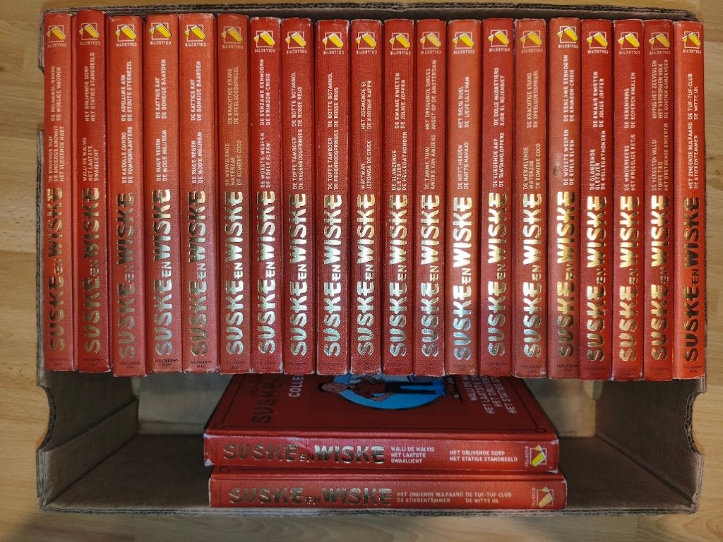 4,5 bananen dozen sukse en wiske HC lekturama, Willy Vandersteen, Meerdere stripboeken, Ophalen, Gelezen