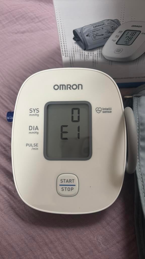 Omron bloeddrukmeter, Diversen, Verpleegmiddelen, Ophalen, Zo goed als nieuw