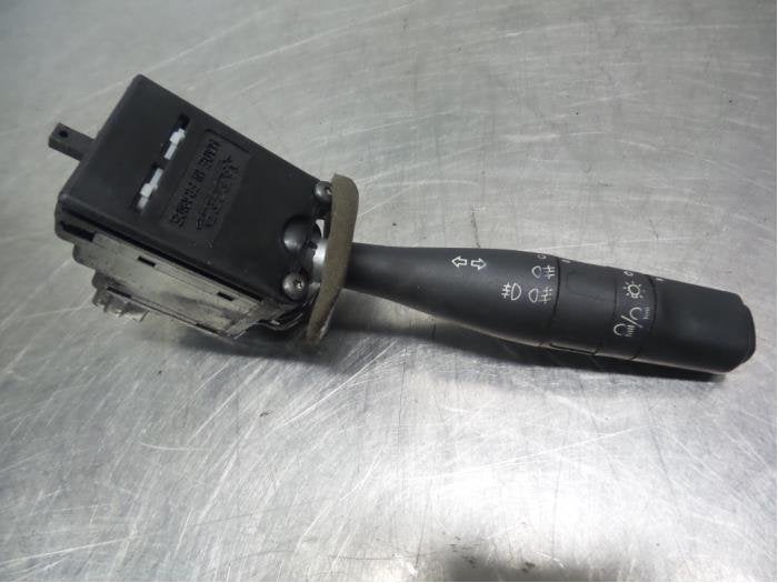 Commutateur feu clignotant d'un Peugeot 206, -, 3 mois de garantie, Utilisé, -