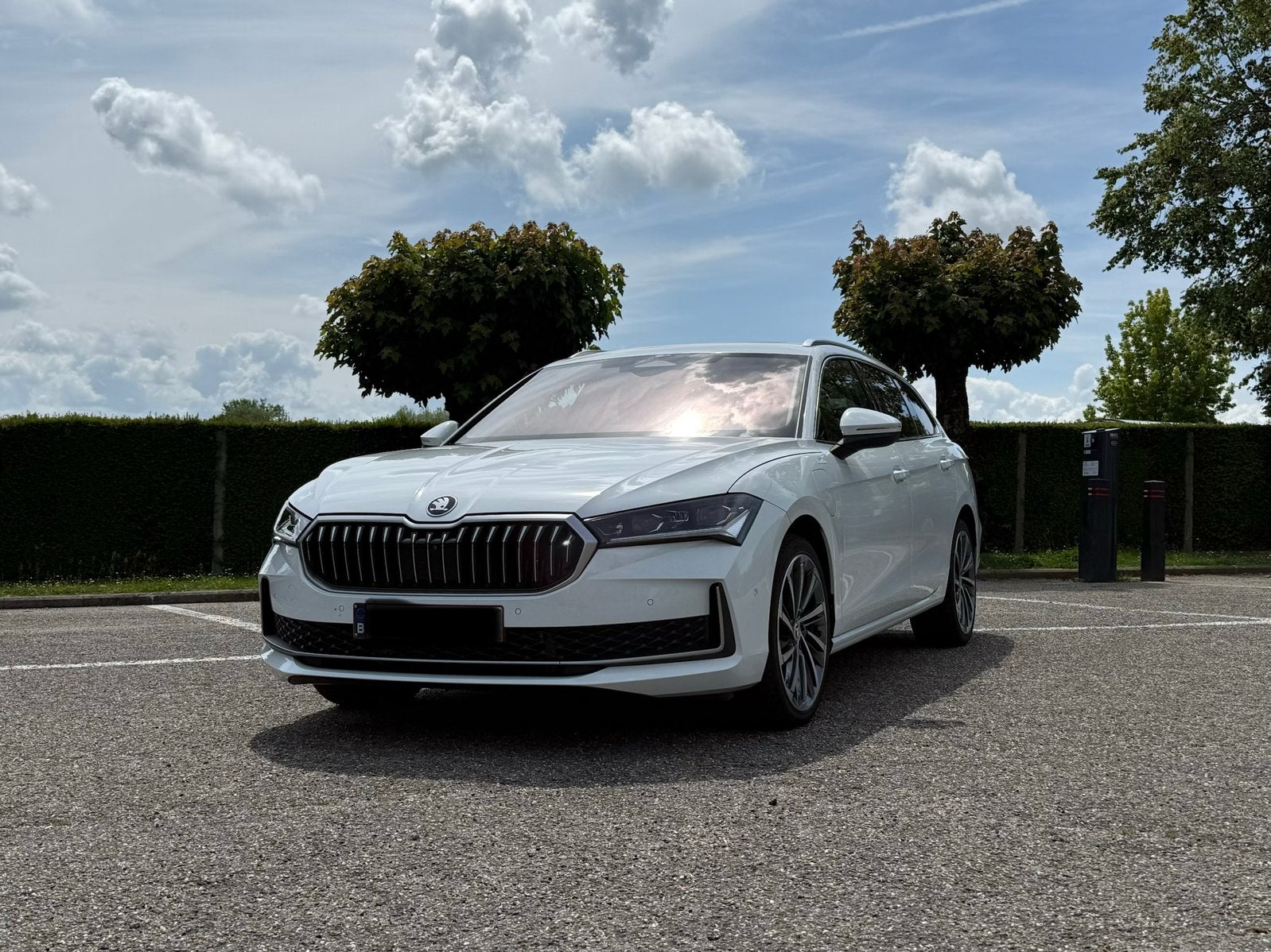 Skoda Superb L&K, Autos, Skoda, Cuir, Achat, 5 portes, Automatique