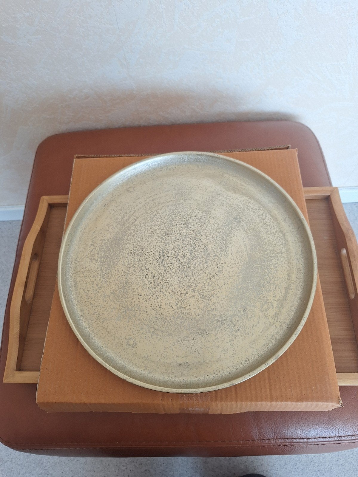 Plat de décoration en métal/plateau de présentation doré (Ø, Neuf, Rond, Enlèvement, Métal