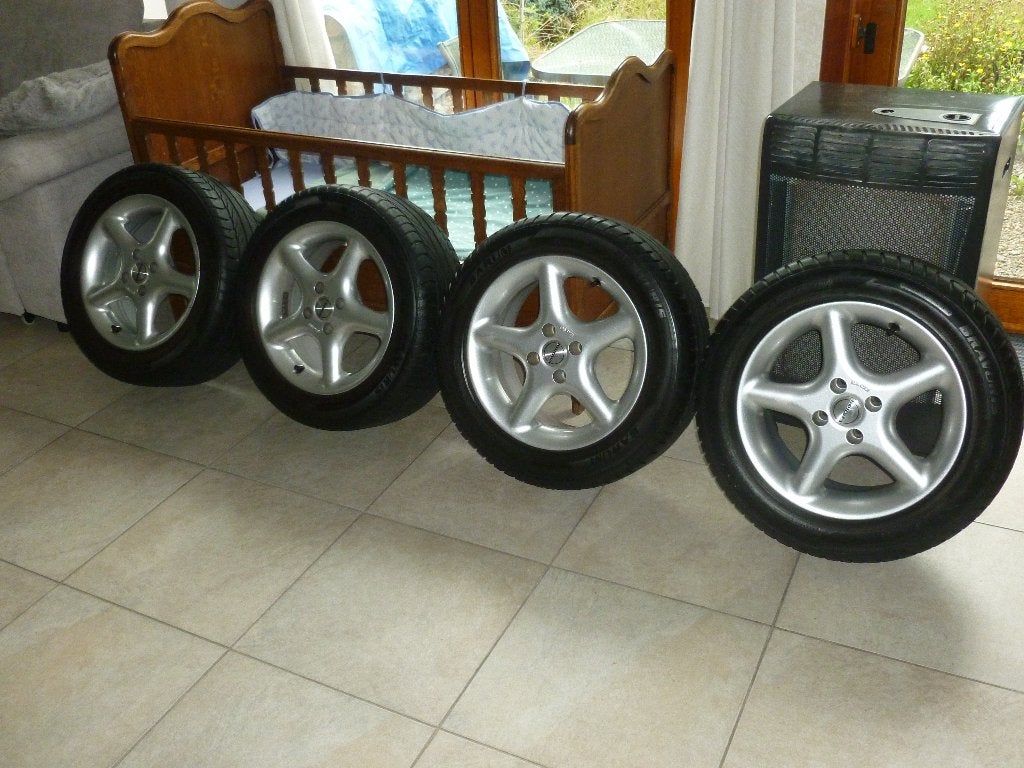 Borbet 7X15H2 4x100 ET25 lichtmetalen velgen, Auto-onderdelen, Ophalen, Velg(en)
