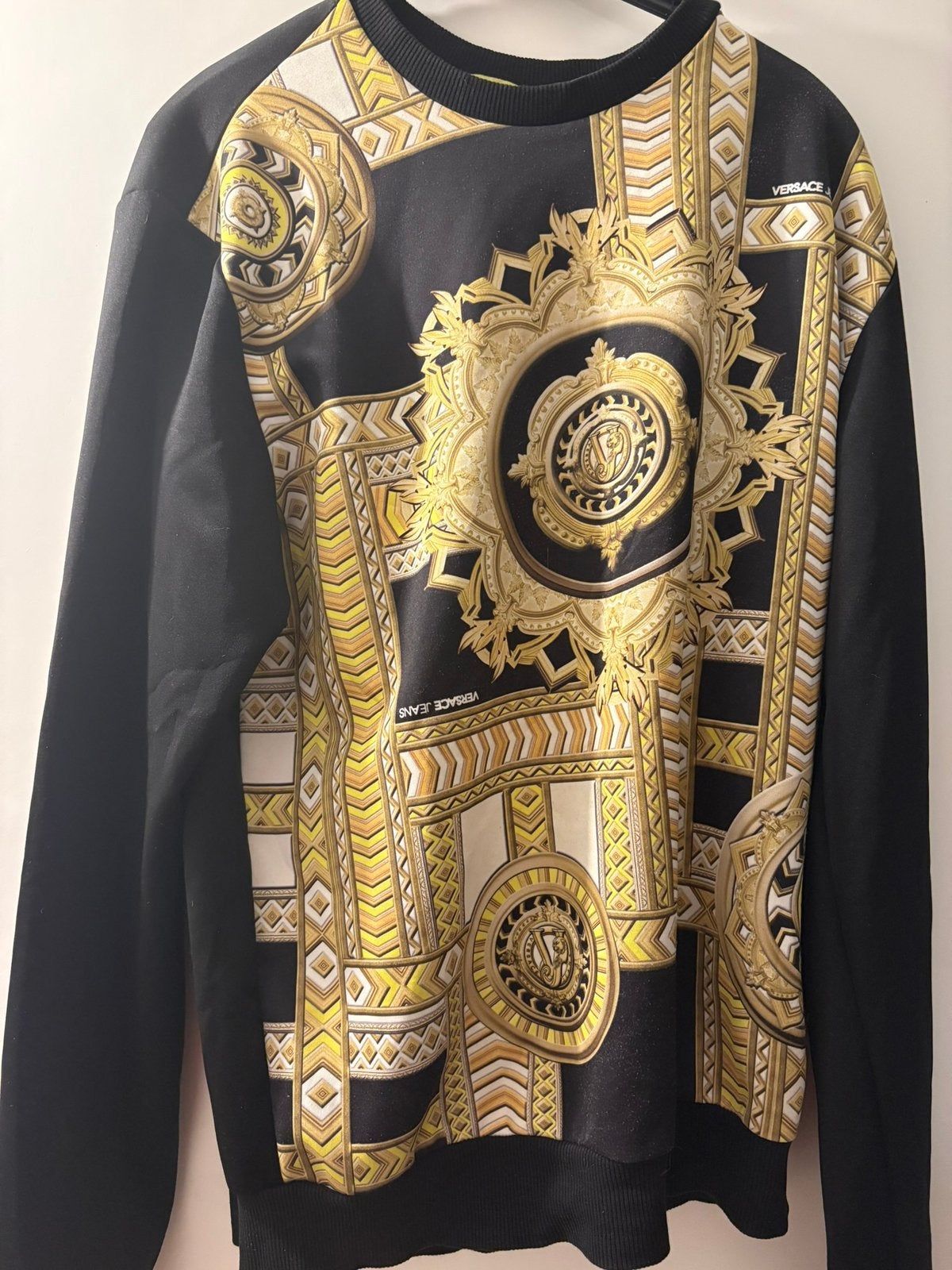 Pull versace Taille M, Maison & Meubles, Enlèvement, Comme neuf