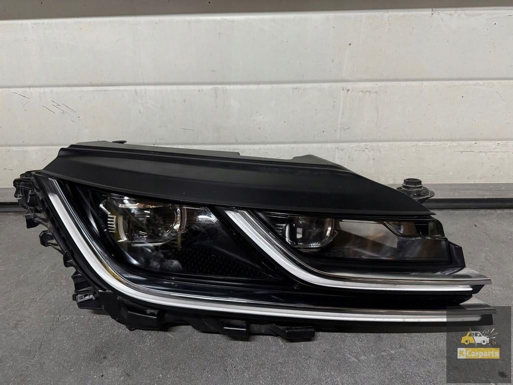 VW Arteon FULL LED light right LIFT, Volkswagen, Volkswagen AG, Vw@volkswagen.de, Utilisé