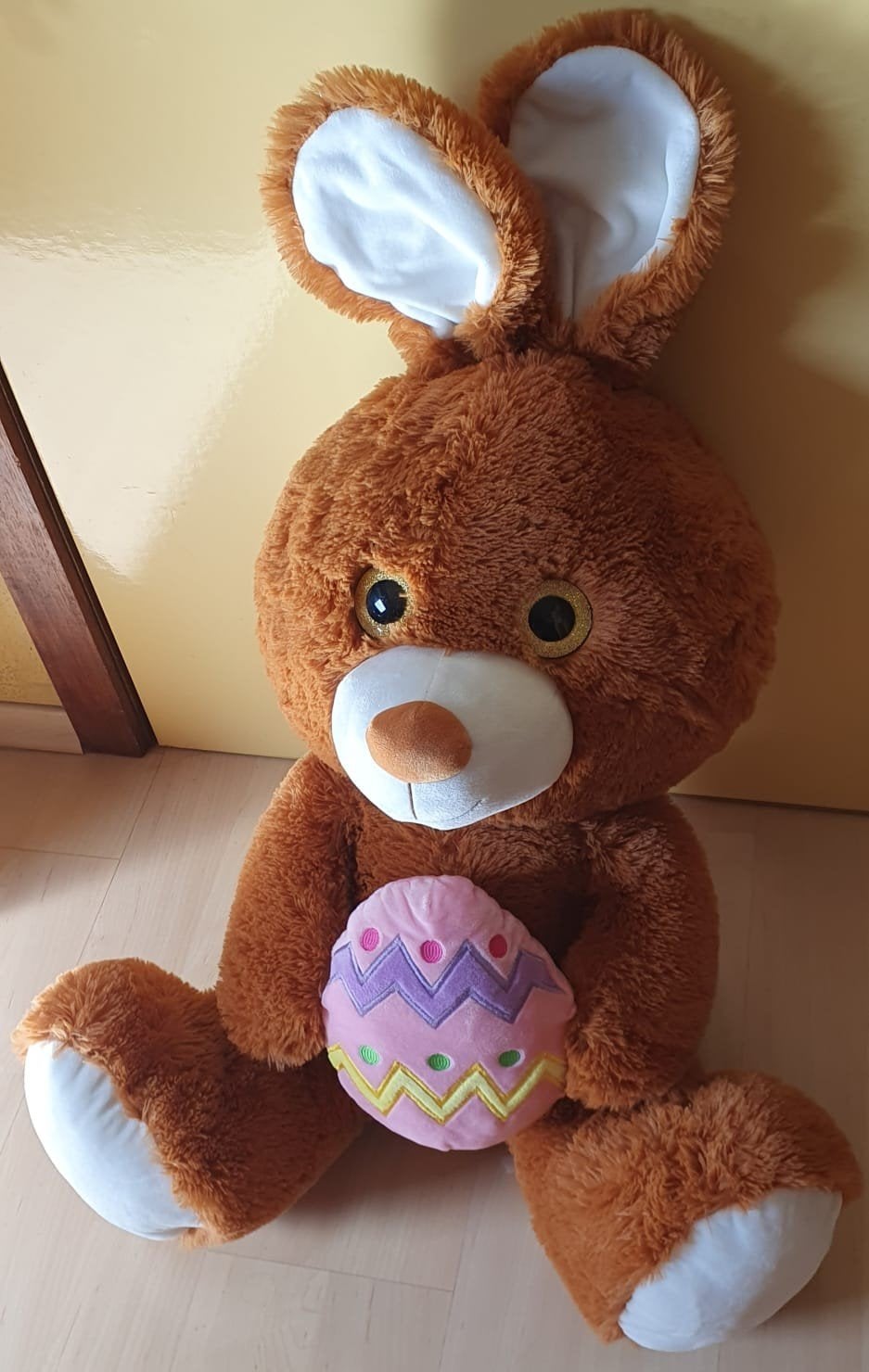 Grote pluche paashaas knuffel XL met paasei 76 cm, Enfants & Bébés, Jouets | Peluches, Brun, Enlèvement ou Envoi, Lapin, Autres marques