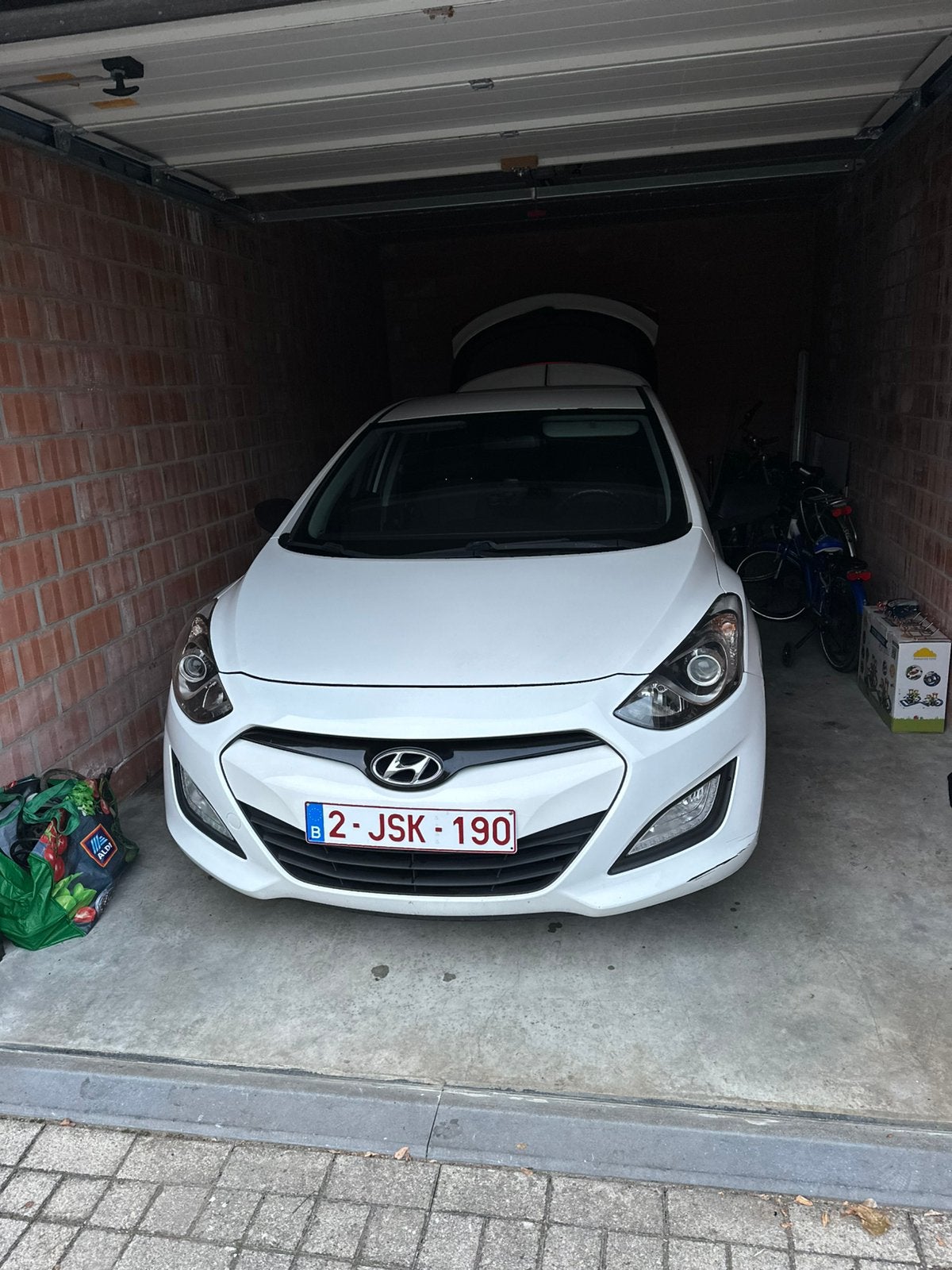 Hyundai i30, Autos, Achat, Entreprise, I30, https://public.car-pass.be/jdfjjd
