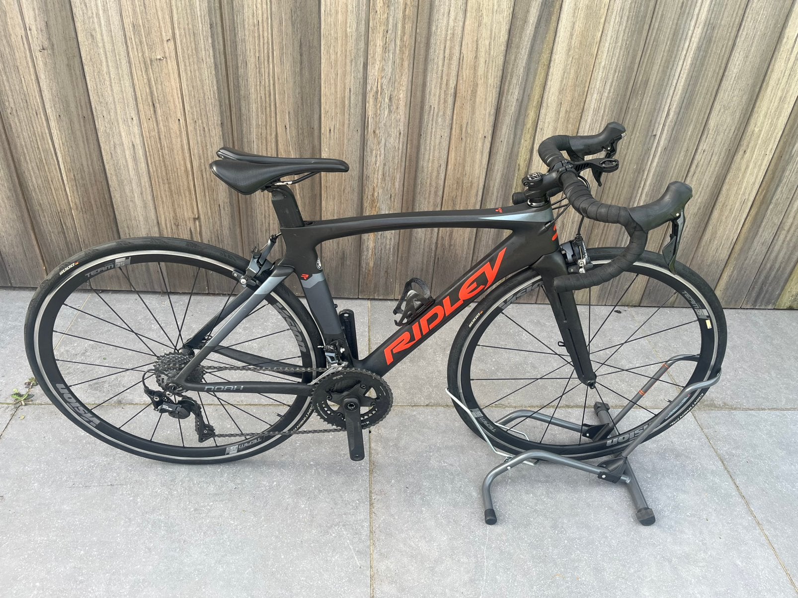 Ridley Noah, 28 inch, Velgrem, Zo goed als nieuw, Meer dan 20 versnellingen