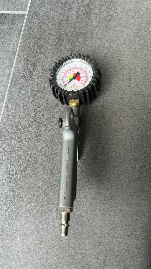 Pistolet gonfleur, Ophalen of Verzenden, Zo goed als nieuw