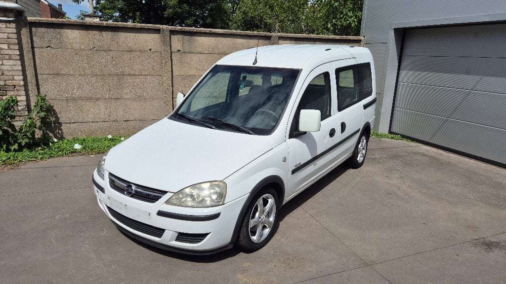 Combo 1.3 Cdti, 2005, 5 places, Bon état., Autos, Achat, 6 portes, Entreprise, Boîte manuelle