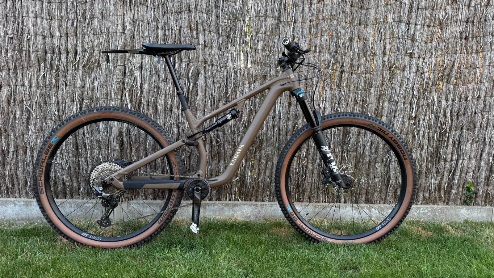 CANYON Neuron 6, Ophalen, Zo goed als nieuw