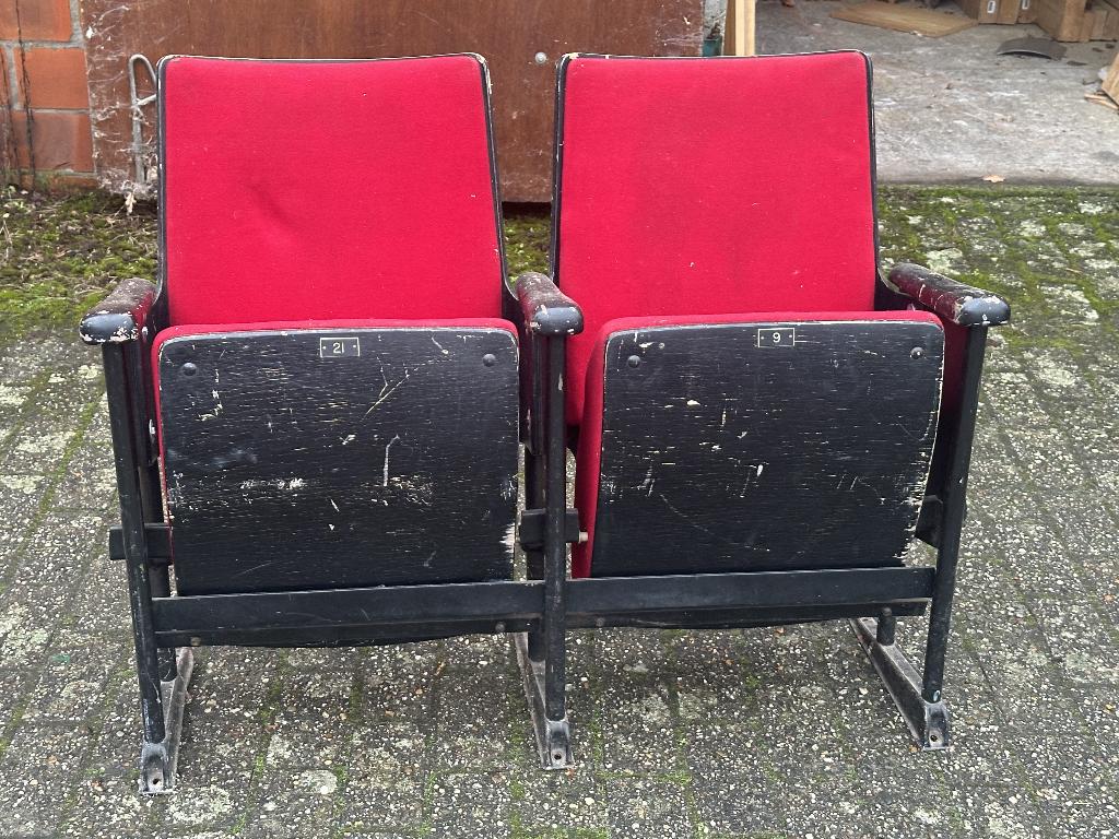 vintage cinemastoelen, Antiek en Kunst, Ophalen