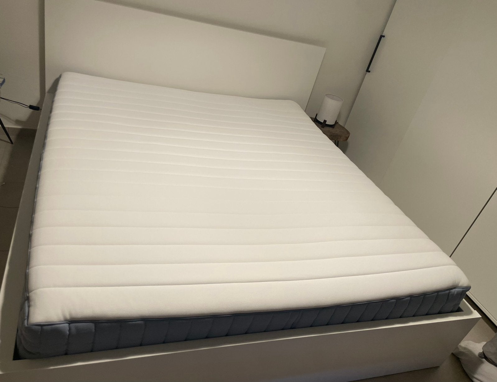 Bed lattenbodem en matras ( ikea), Enlèvement, Comme neuf, Matelas