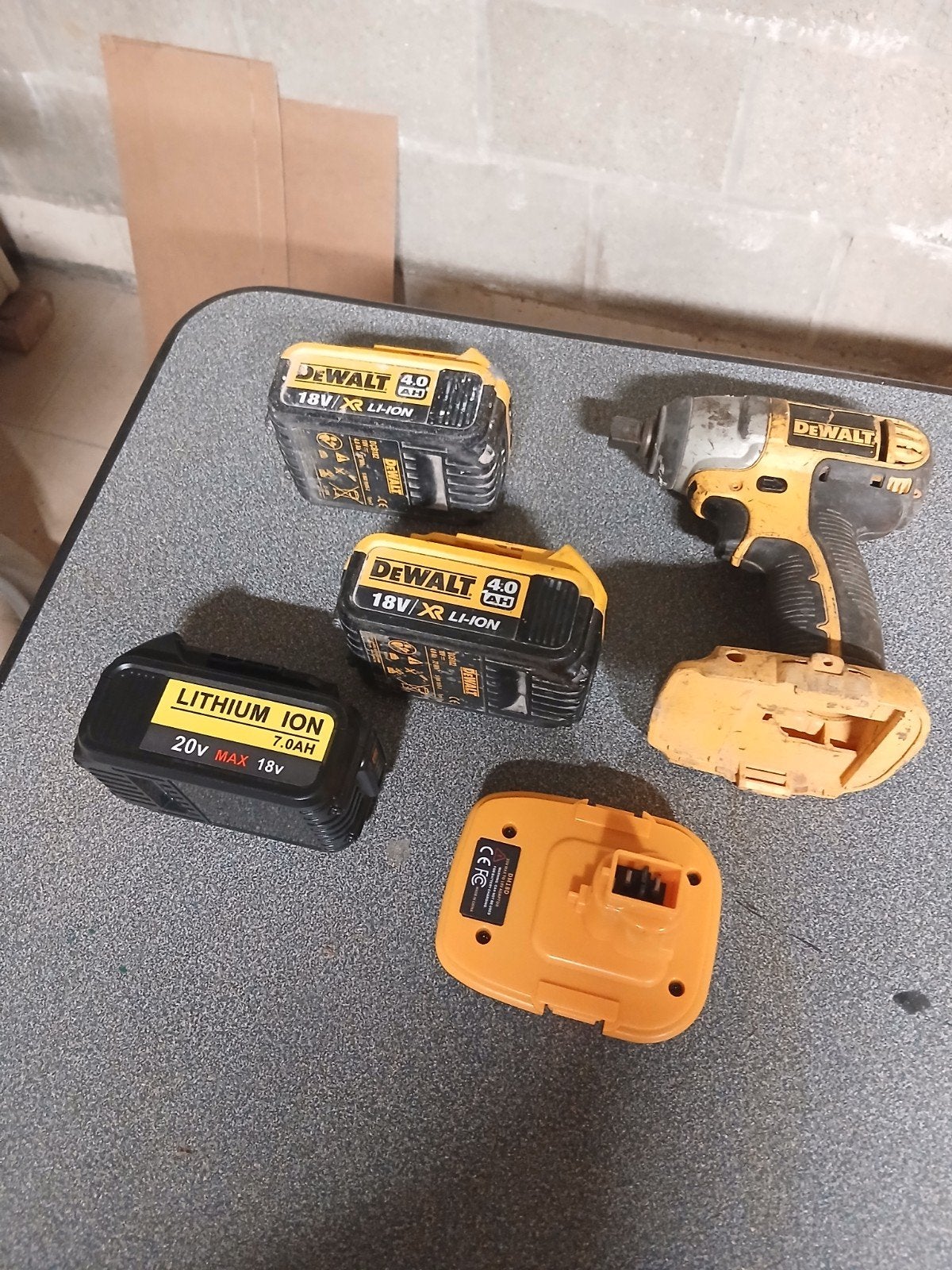 dewalt, Ophalen