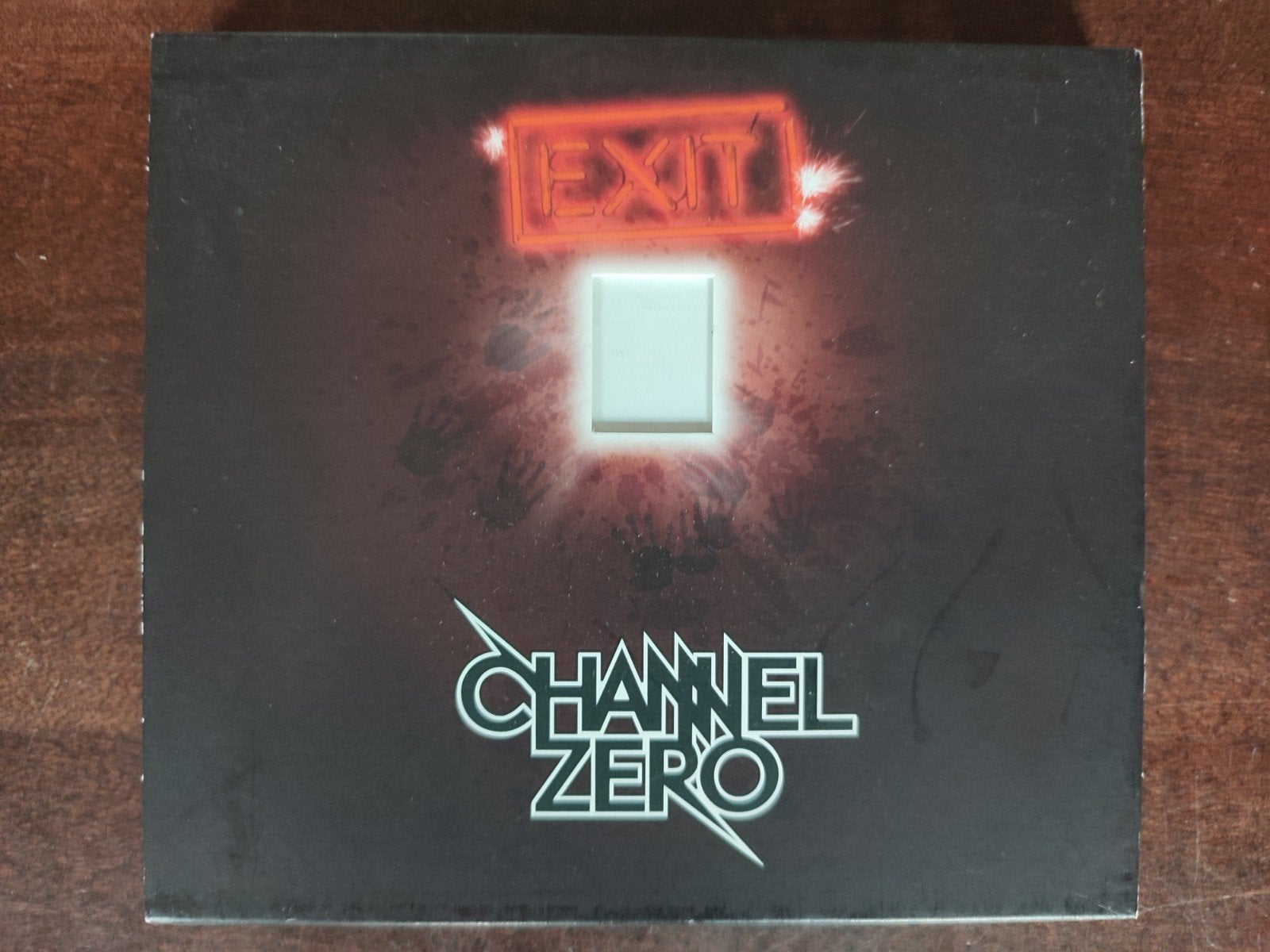 CD : CHANNEL ZERO - EXIT HUMANITY, Enlèvement ou Envoi, Comme neuf