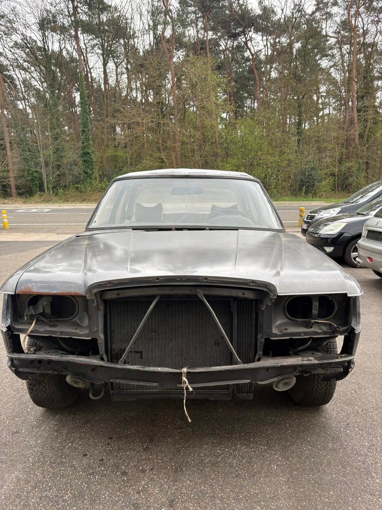 Mercedes s280 / oldtimer / 1977 / project auto, Essence, Achat