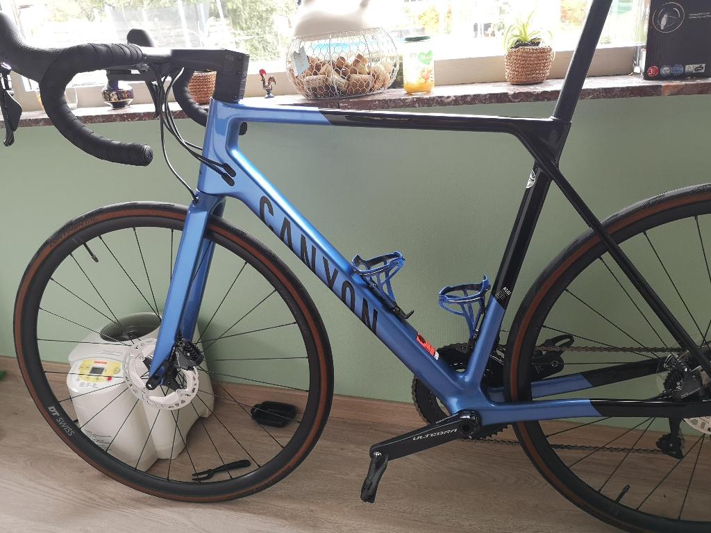 Canyon Ultimate CF SL 8  (Maat L), Versnellingen, Nieuw, Schijfrem, 53 tot 57 cm