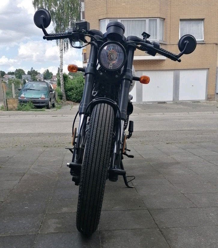 Belle moto 125cc (sans permis)
︎ Archive am-60 Cafe Racer, Motos, Occasion, Échappement sport, Particulier, Autre