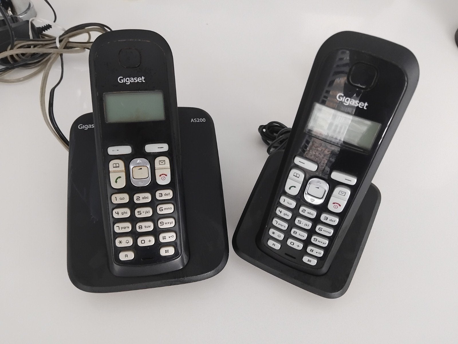 Telefoon draadloos 2units Gigaset AS200, display op deze toe, Enlèvement, Comme neuf, 2 combinés, À Faible Émission d'Ondes