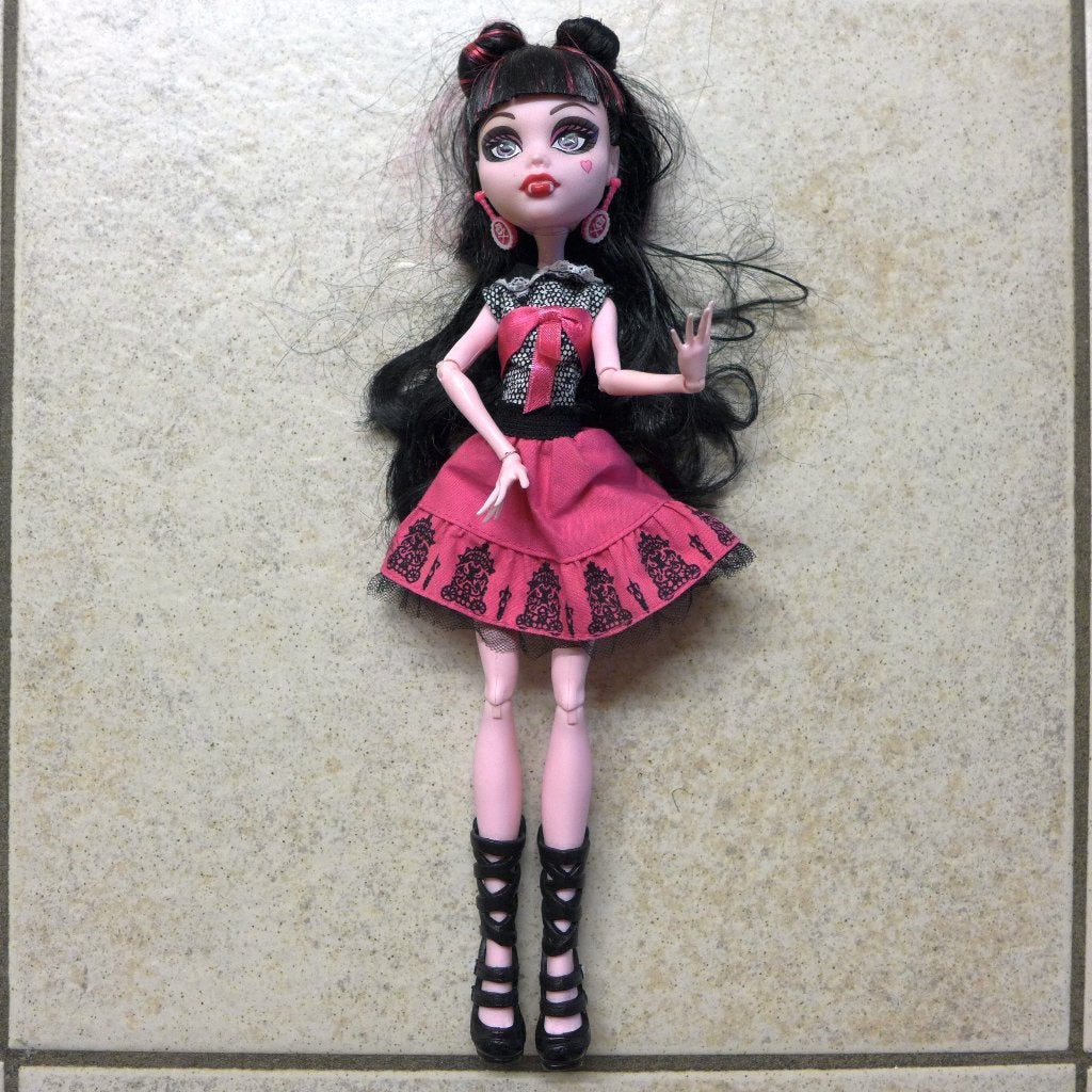 Pop Draculaura, Ophalen of Verzenden, Gebruikt, Pop