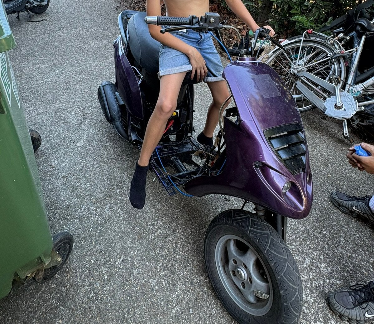 Ngr frame a klasse paps  te ruil, Fietsen en Brommers, Scooters | Piaggio, Ophalen, Zo goed als nieuw, Zip