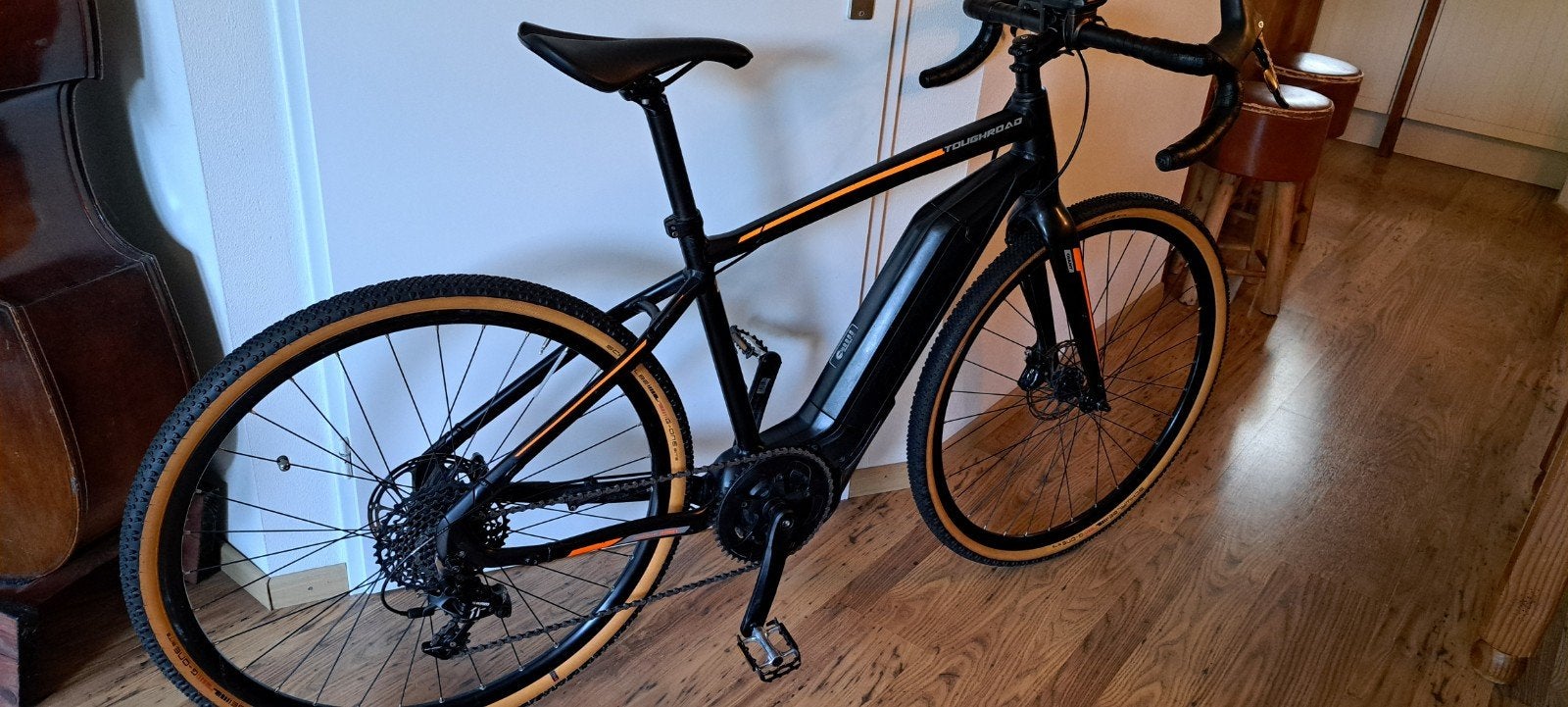 Giant Toughroad E+ GX Gravel e-bike

Body, cassette, ketting, 49 tot 53 cm, Ophalen, Schijfrem, Giant