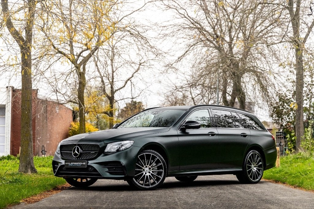 Mercedes E43 AMG Break 4-Matic * 360 * Widescreen * Nappa *, Auto's, Automaat, Dealer onderhouden, 295 kW, 2996 cc