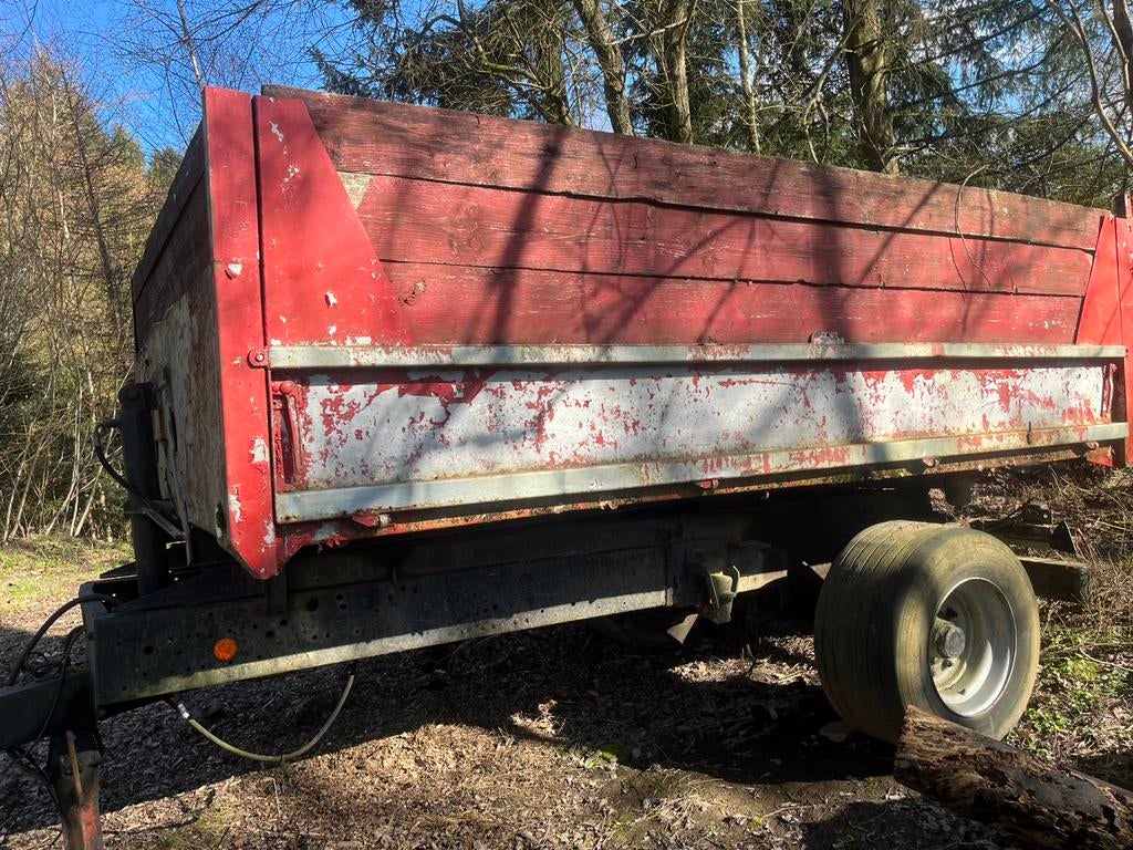 Benne 8 tonnes, Enlèvement