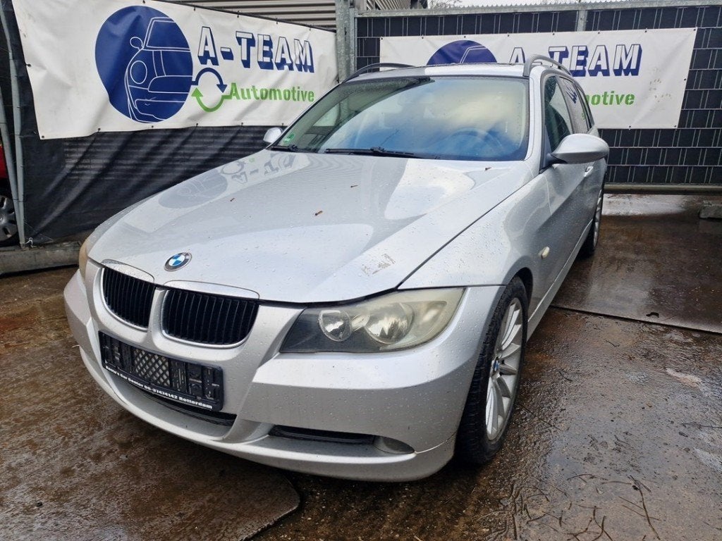 FUSEE AVANT GAUCHE BMW 3 serie Touring (E91), Autos : Pièces & Accessoires, Utilisé, BMW, Petuelring 130
80809  München, DE, Bayerische Motoren Werke AG