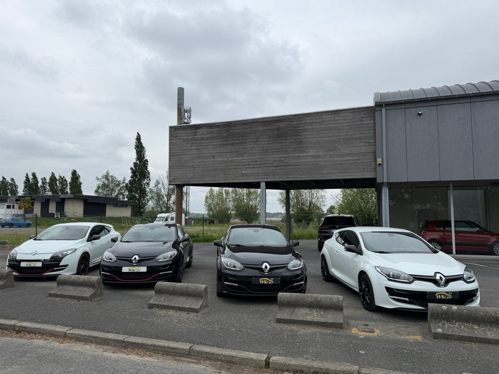 4 stuks op stock van de Renault Sport Megane 3 RS, Autos, Renault, Cuir, Euro 5, Achat, 174 g/km