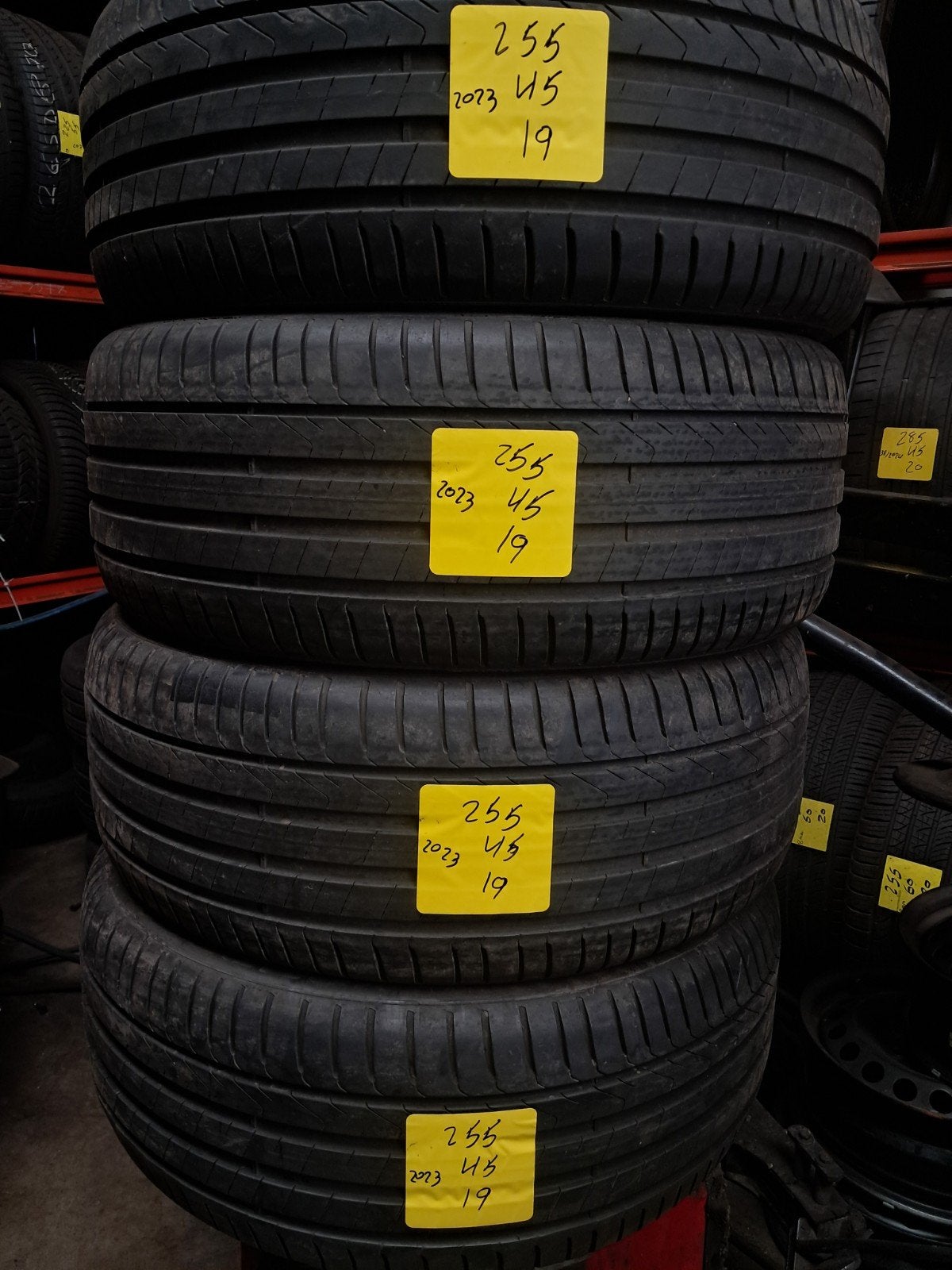2554519 255/45/19 255/45R19 zomer demo Pirelli 2023, Ophalen