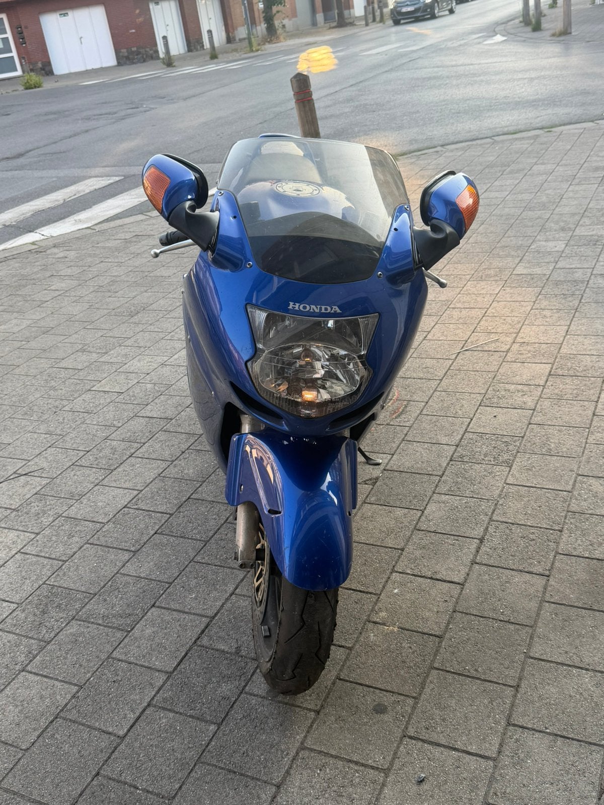 HONDA CBR 1100XX, 1137 cc, 4 cilinders, Motorrijbewijs A, Gebruikt