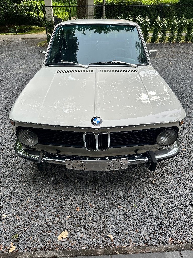 BMW 1802 Touring 1973, Achterwielaandrijving, 4 cilinders, 990 kg, Wit