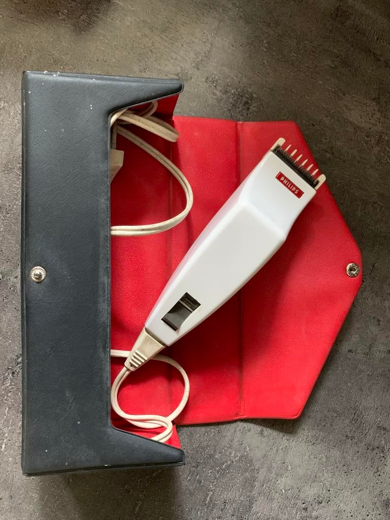 Oude tondeuse philips, Ophalen