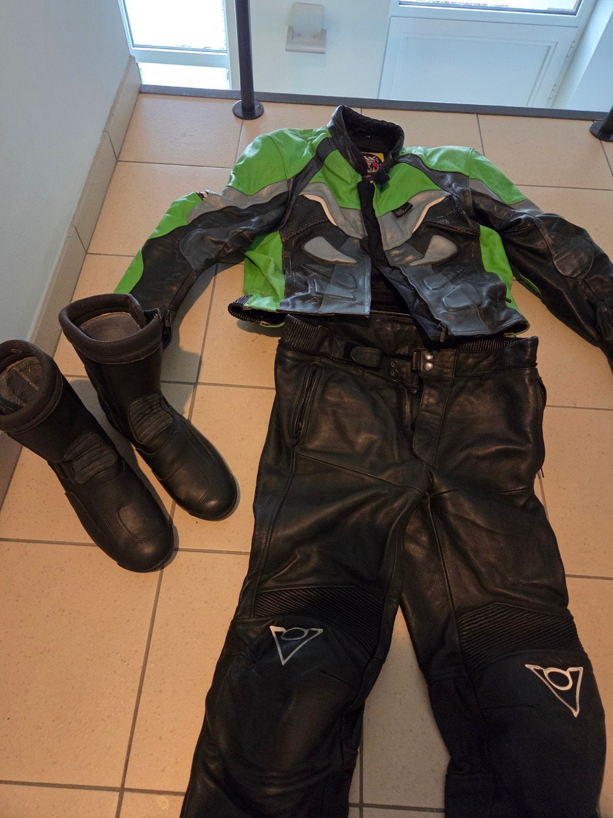 motorpak en laarzen, Enlèvement, Seconde main, Bottes