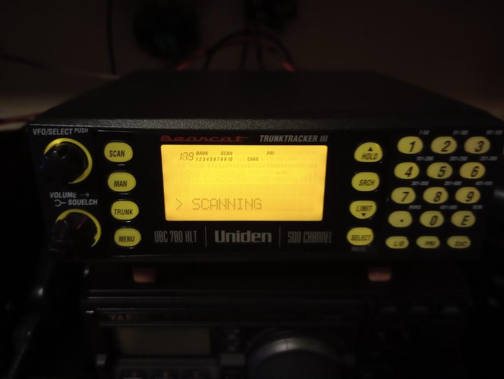Als nieuwe uniden ubc 780 xlt, Enlèvement ou Envoi