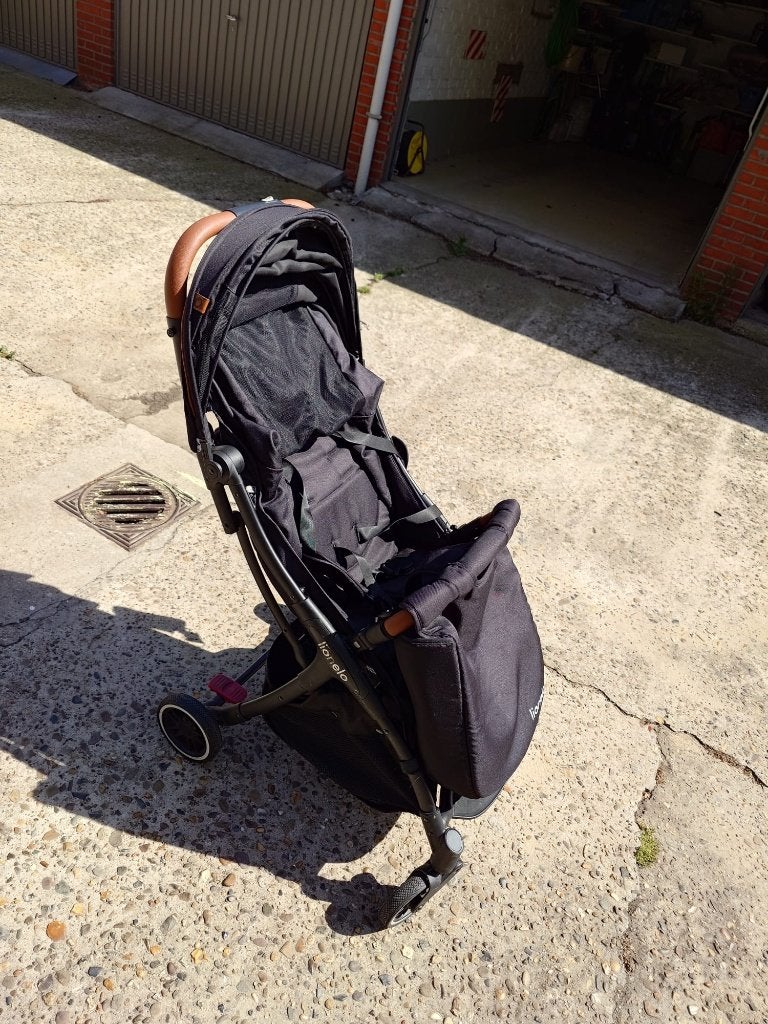 Plooibuggy Lionelo, Kinderen en Baby's, Buggy's, Ophalen, Gebruikt, Overige merken, Verstelbare rugleuning