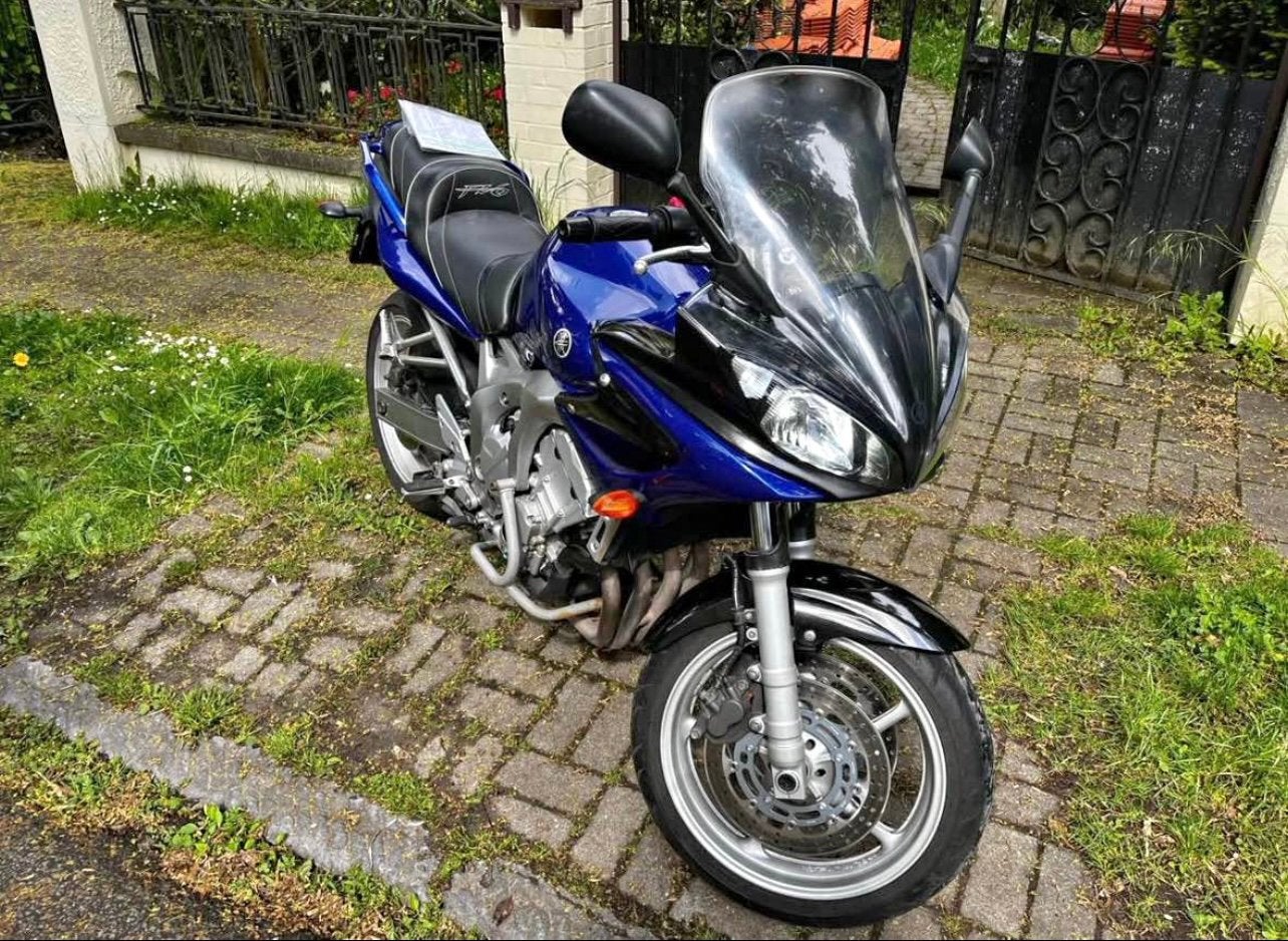 Yahmaha FZ6, Motos, Enlèvement, Utilisé