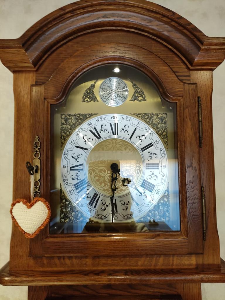 Horloge permanente, Enlèvement