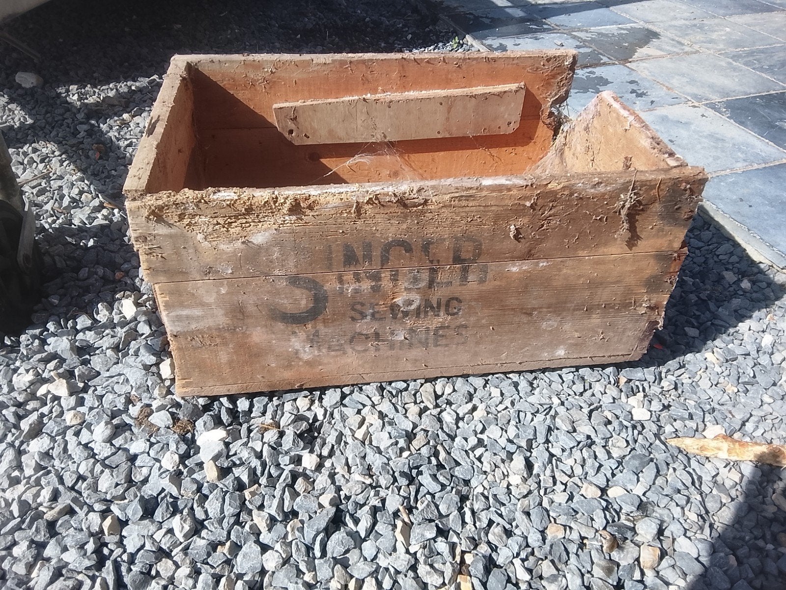 een singer sewing machines houten bak/ heeft een restauratie, Ophalen