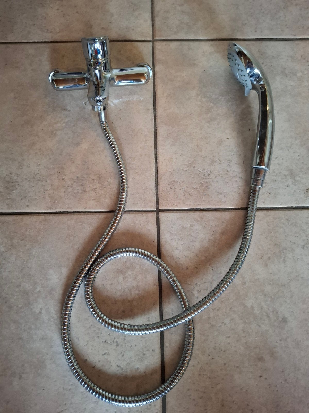 Thermostatische mengkraan met douche kop, Doe-het-zelf en Bouw, Ophalen, Bad