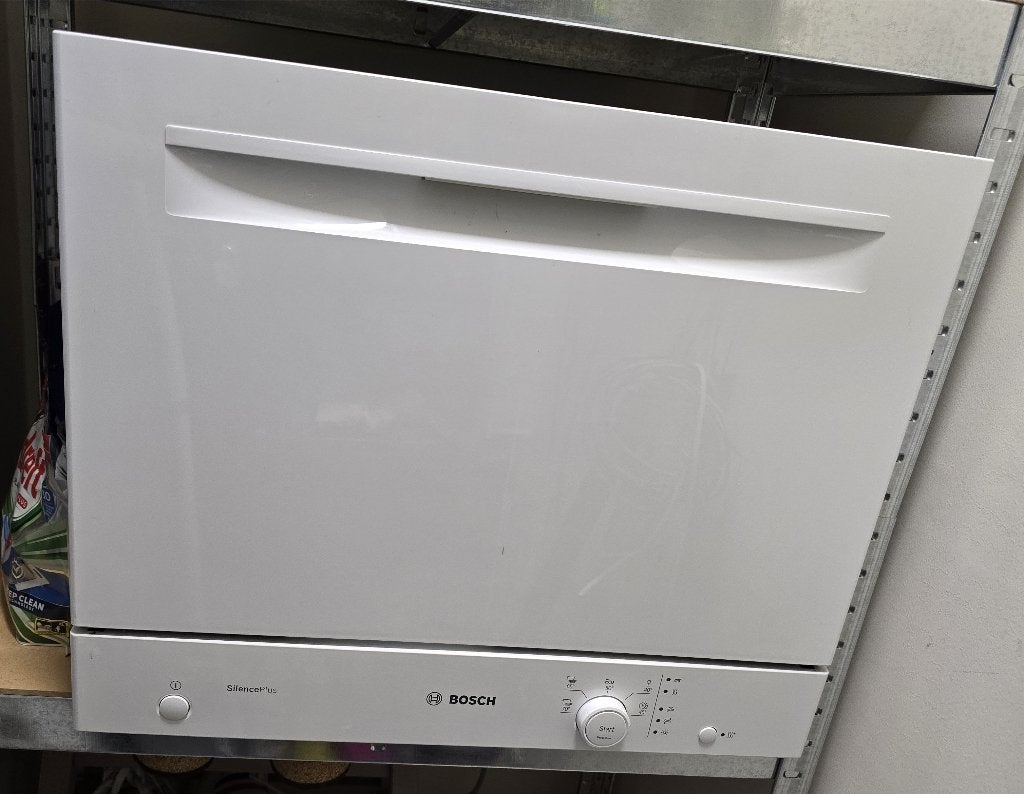 la vaisselle, Moins de 10 litres, Comme neuf, Enlèvement, 45 à 60 cm