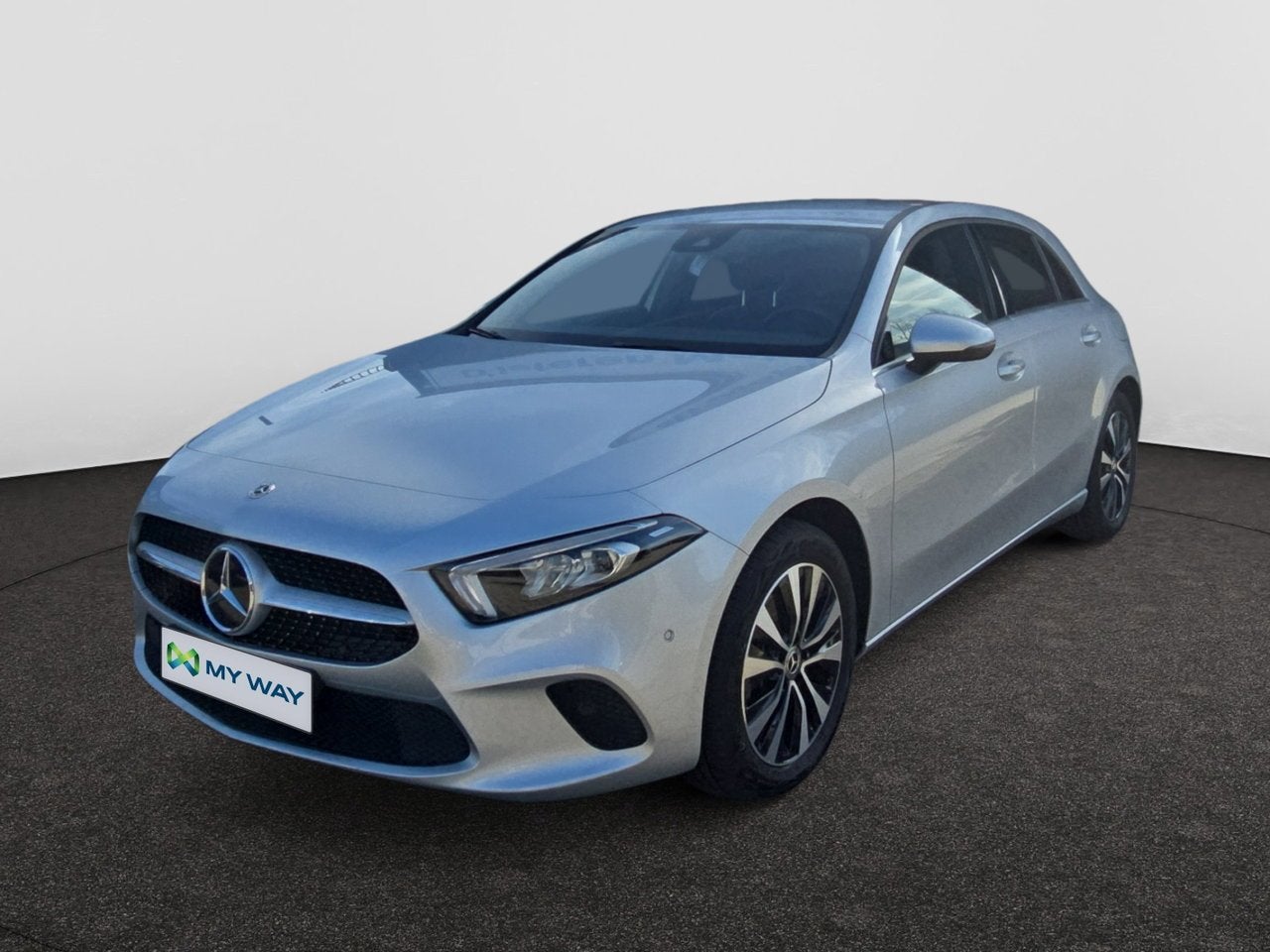 Mercedes-benz Classe A PHEV (W177) e PHEV Business Line, Auto's, Automaat, Zwart, Hybride Elektrisch/Benzine, Te koop