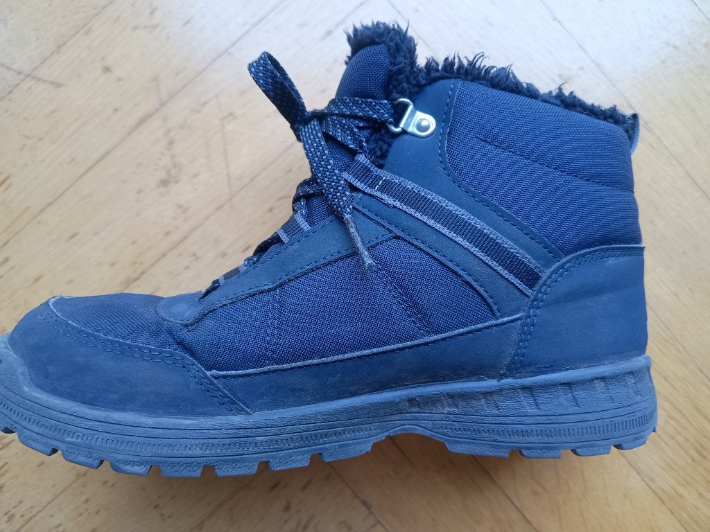 Chaussures randonnée Quechua chaudes imperméables enfant 35, Enlèvement, Comme neuf, Chaussures