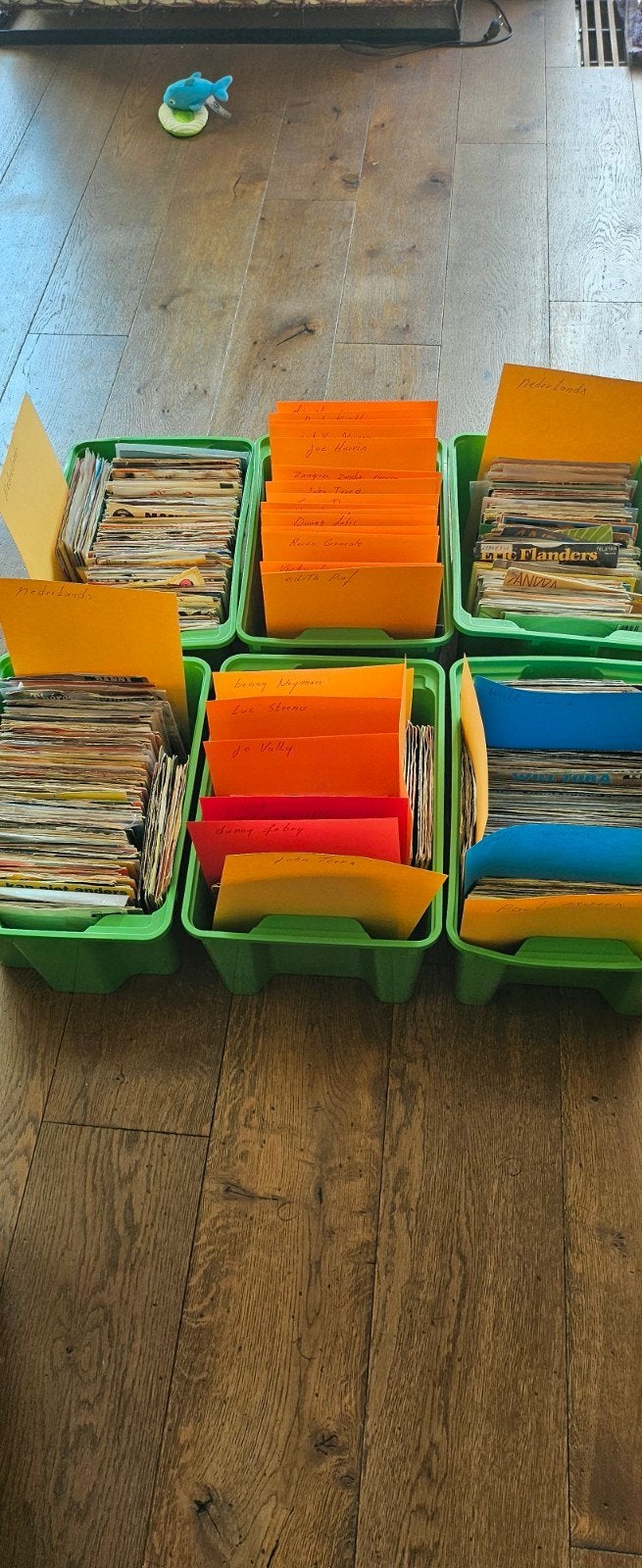 Groot lot singles, Ophalen