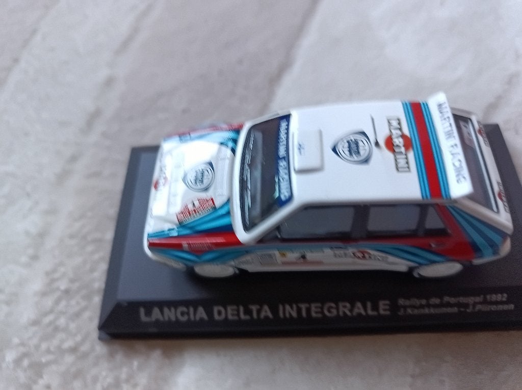 Lancia Delta HF Integrale model, Enlèvement ou Envoi, Neuf, Autres types, À roulettes