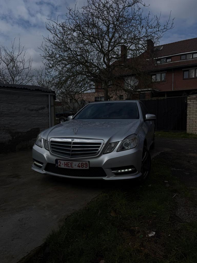 Mercedes-benz E350 v6, Autos, Mercedes-Benz, Euro 5, Achat, Diesel, Particulier