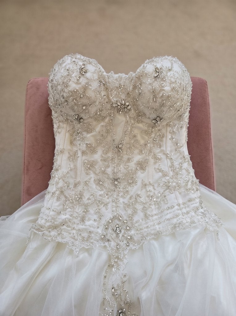 Robe de bal de luxe Eddy K Milano (taille US 4/NL 34), Vêtements | Femmes, Eddy K Milano, Robe de demoiselle d'honneur, Comme neuf