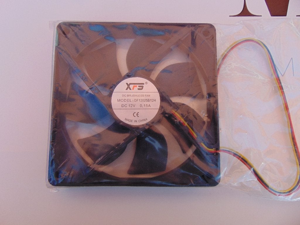 Ventilateur sans balais XFS DC DF12025B12H DC12V 0.15A, nouv, Informatique & Logiciels, Refroidisseurs d'ordinateur, Enlèvement ou Envoi