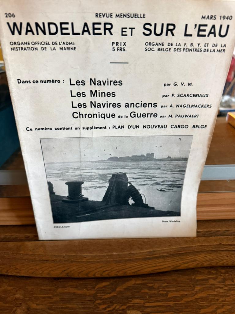 Hiker Et Sur L'eau, Enlèvement ou Envoi, Comme neuf