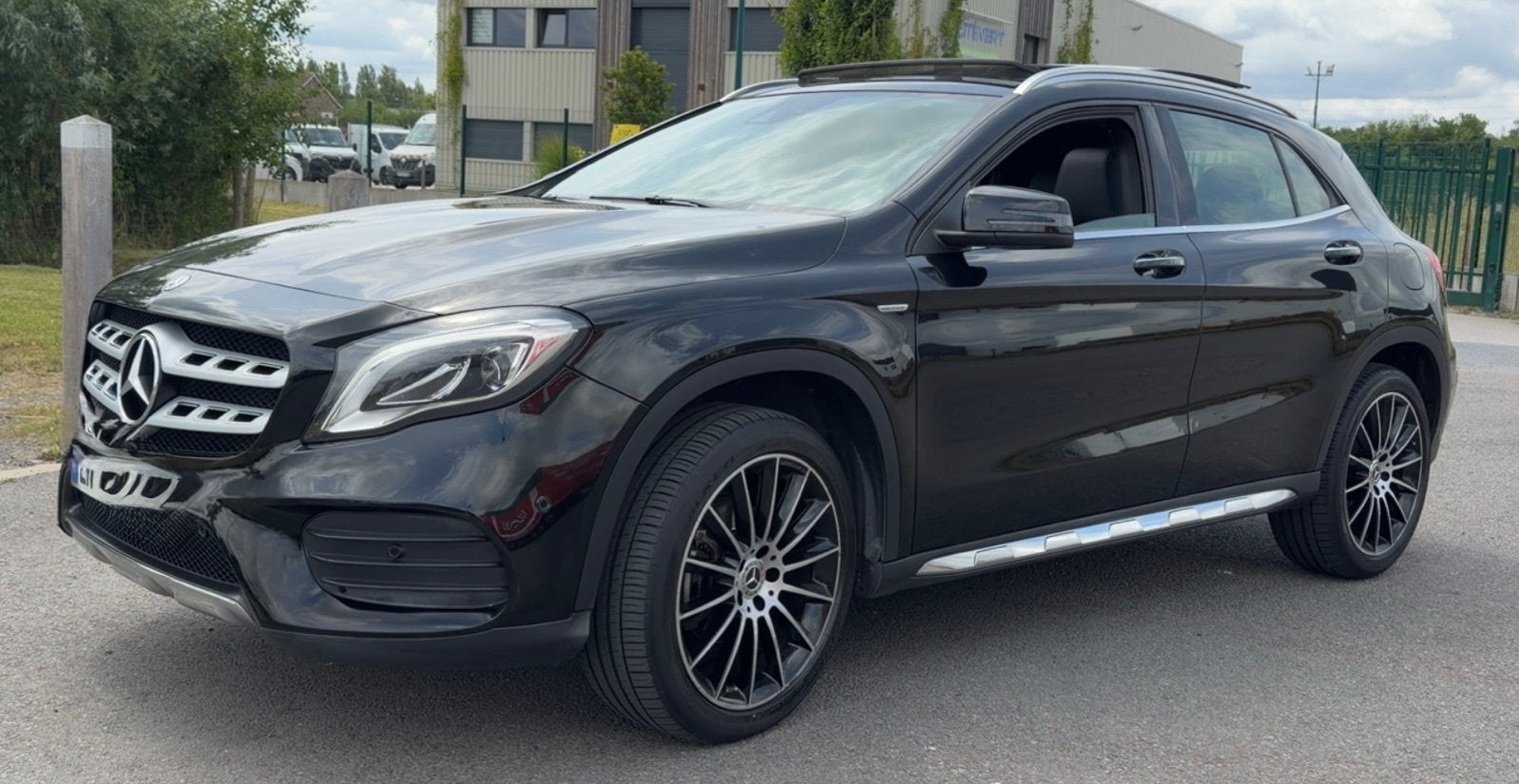 Gla white Art edition, Autos, Mercedes-Benz, Achat, Diesel, Particulier, GLA